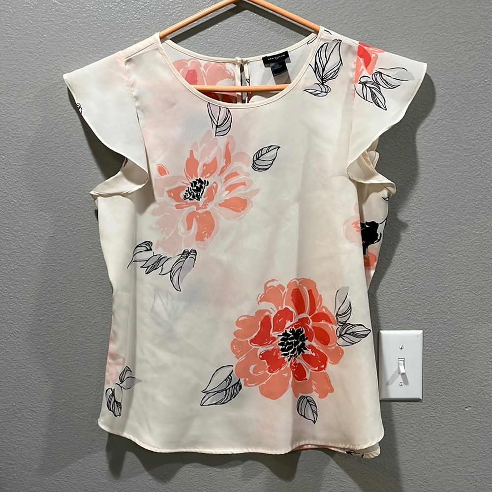 Creame Flowy Blouse with Flowers